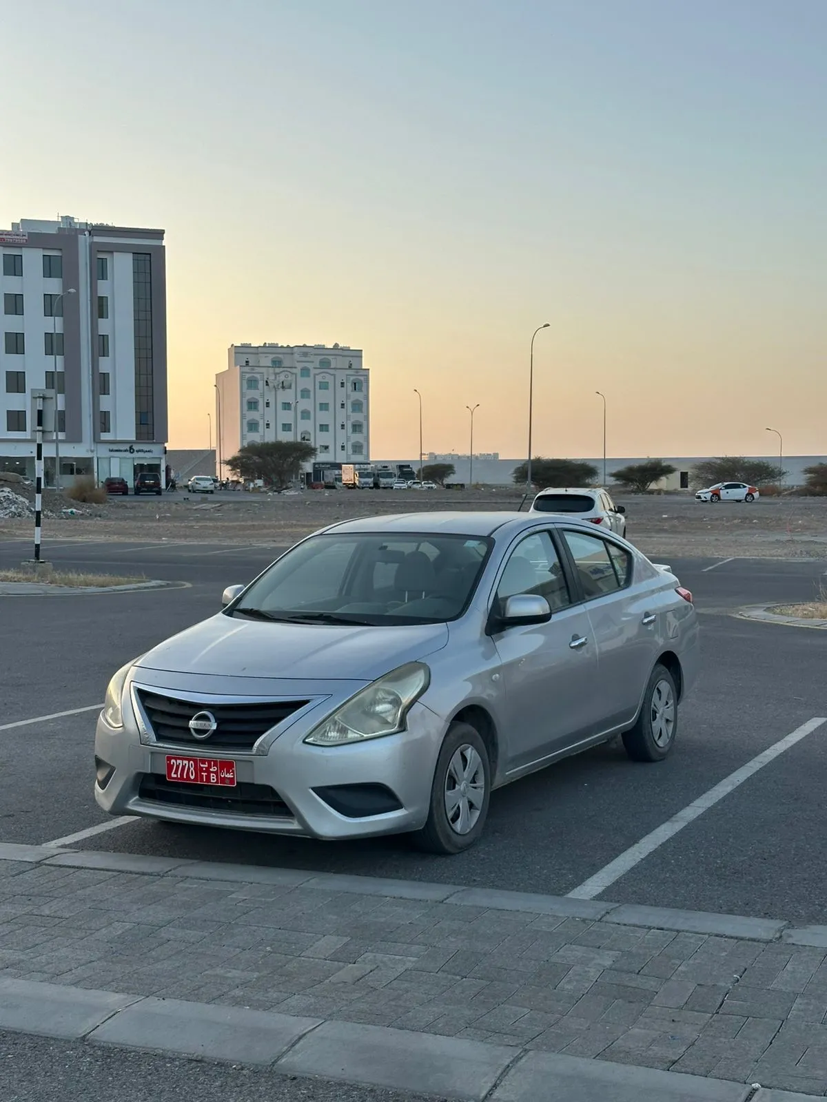 Nissan Sunny - Image 2