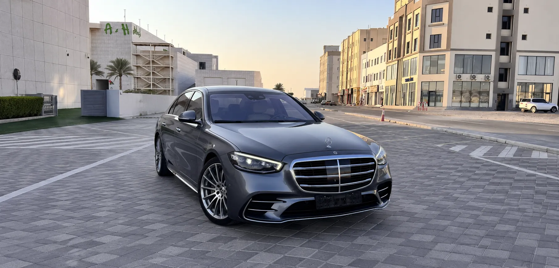 Mercedes S class - Image 2
